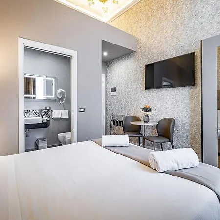 Martelli 6 & 4* フィレンツェ