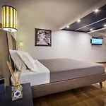 B&B Martelli 6 & 4*