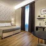 Martelli 6 & 4* 피렌체