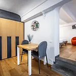 Martelli 6 & B&B
