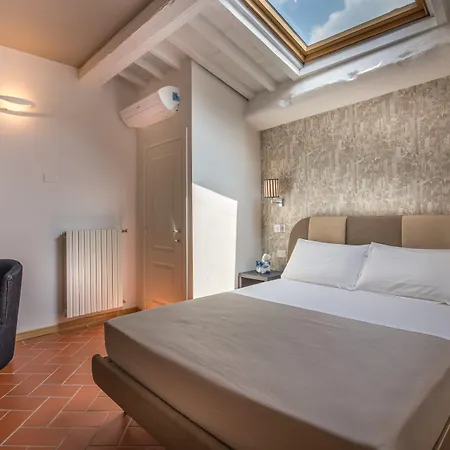Bed & Breakfast Martelli 6 & 4*