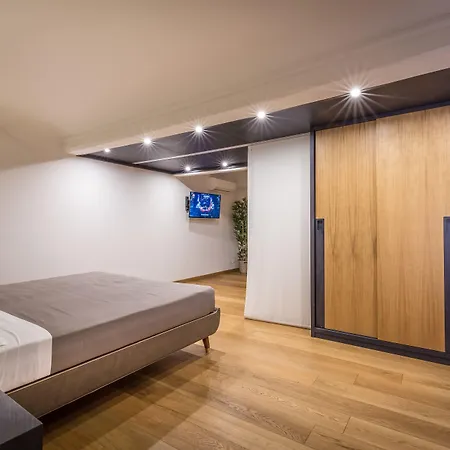 Martelli 6 & 4* フィレンツェ