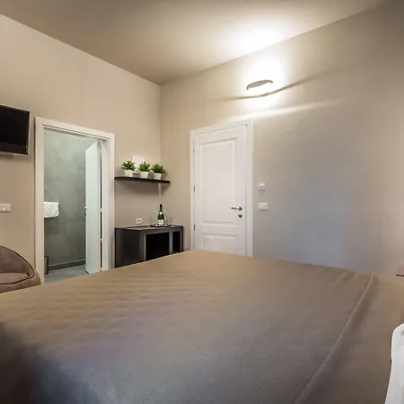 Bed & Breakfast Martelli 6 &
