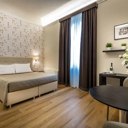 Martelli 6 & 4* フィレンツェ