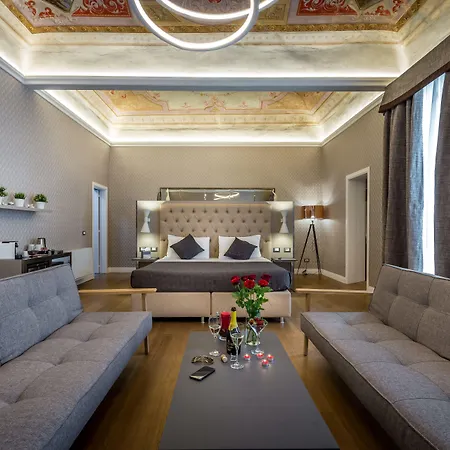 Bed & Breakfast Martelli 6 &