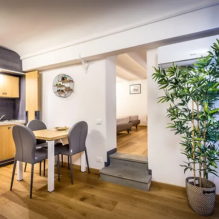 Martelli 6 & Bed & Breakfast Florence