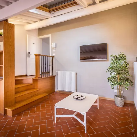 Martelli 6 & 4* フィレンツェ