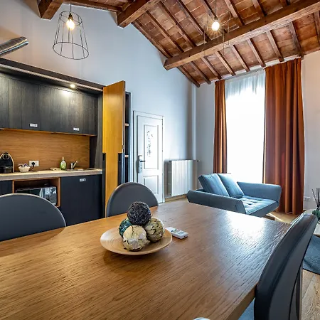 Martelli 6 & Bed & Breakfast Florence
