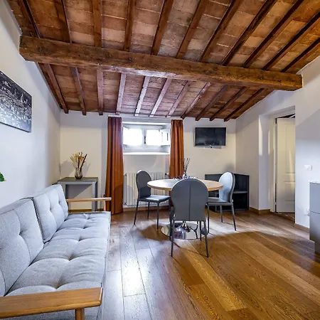 Martelli 6 & Bed & Breakfast 4*