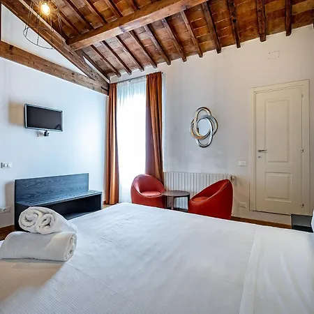 Bed & Breakfast Martelli 6 & Florens